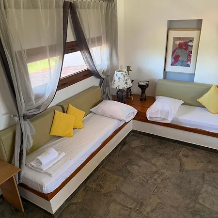 Nicky's Ferienhaus Skála Foúrkas